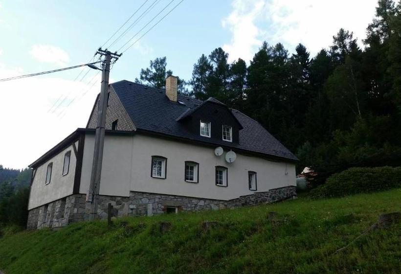 بنسيون Penzion Ostruznik