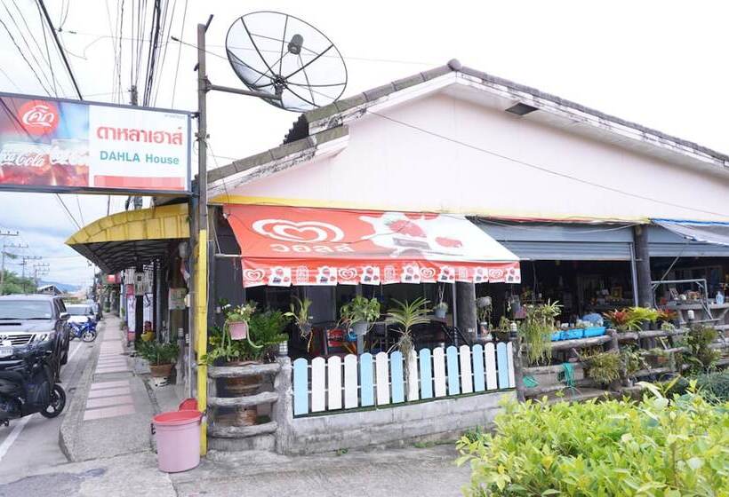 بنسيون Dahla House Ranong