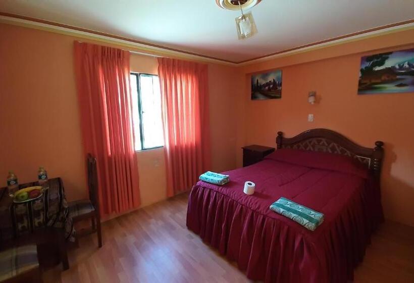 پانسیون Hostal Restauran Flor De Mi Tierra