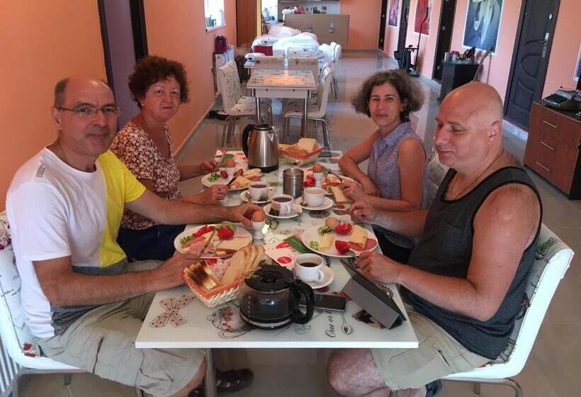 پانسیون Hostel Denisa