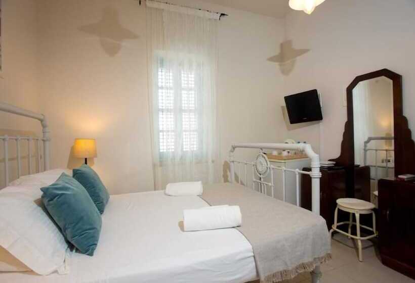 호스텔 Shongas Inn