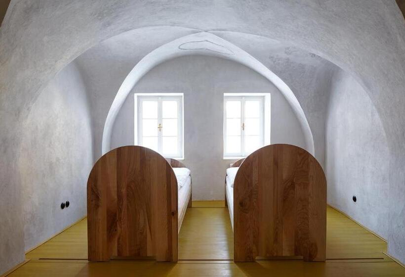 پانسیون Stajnhaus