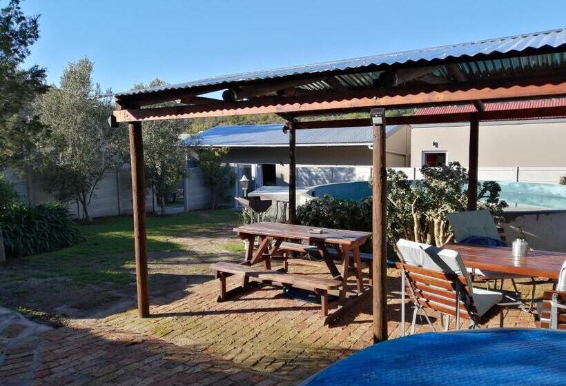 פנסיון Swartberg Guest House