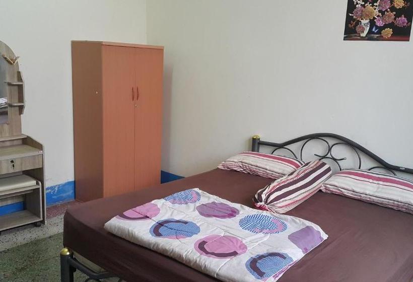 پانسیون Yummy Bagpackers Hostel