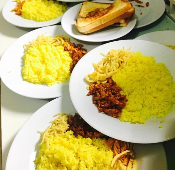 پانسیون Guest House Rumah Lombok Syariah