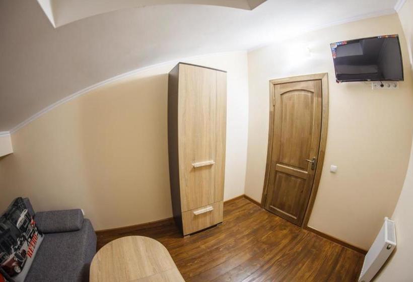 Panorama Apart