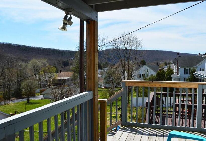호스텔 Mountain View Suites