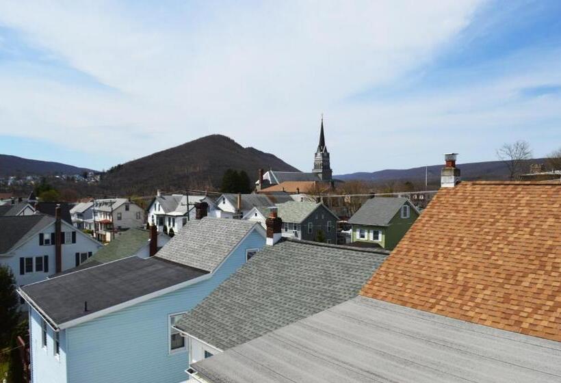 호스텔 Mountain View Suites