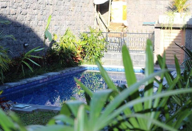 Пансион Jukung Dua Guest House