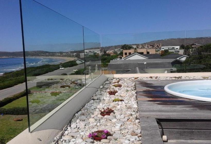 پانسیون Lodge On The Bay