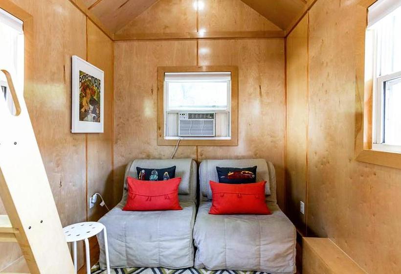 پانسیون Tiny House