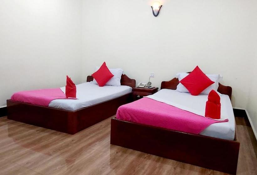 בית מלון כפרי Capitol One