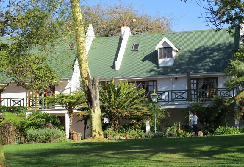 بنسيون Cuckoos Nest Guest House