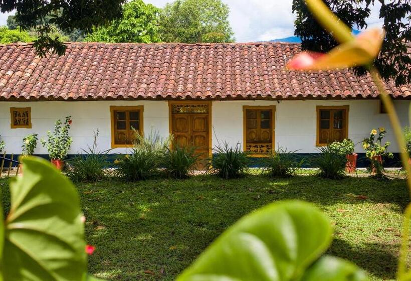 پانسیون El Laurel Finca Agroturistica