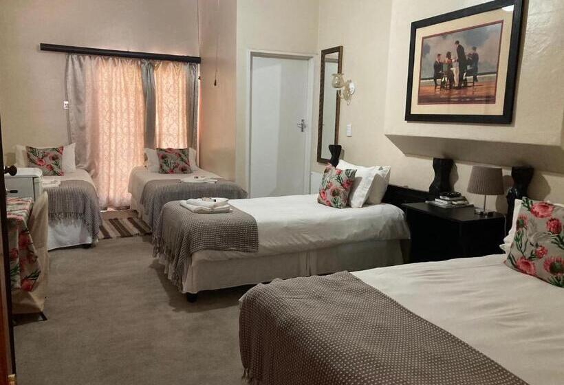 פנסיון Jungnickel Guesthouse