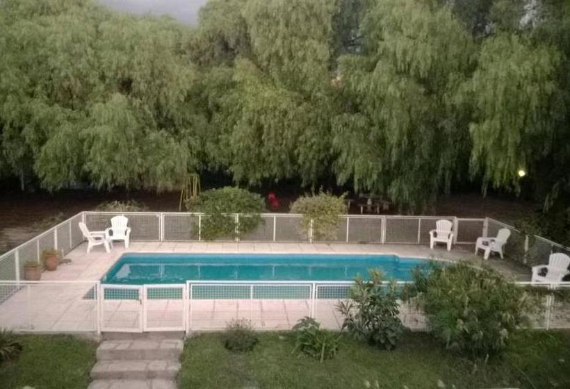 Hostel Residencial Castelar