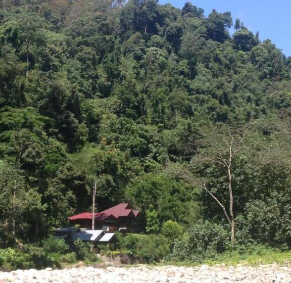 پانسیون Kupu Kupu Garden Guest House & Cafe