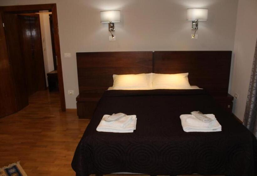 پانسیون Matia Resort
