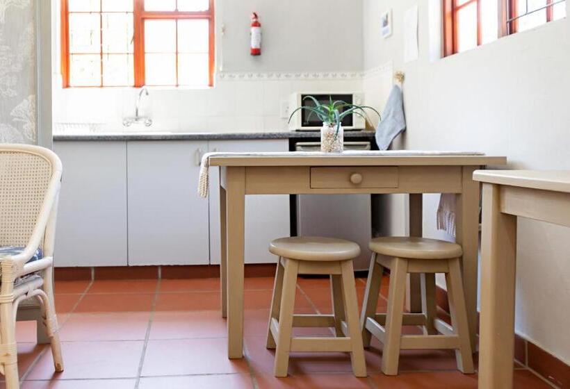 بنسيون Summerhill Guest Farm