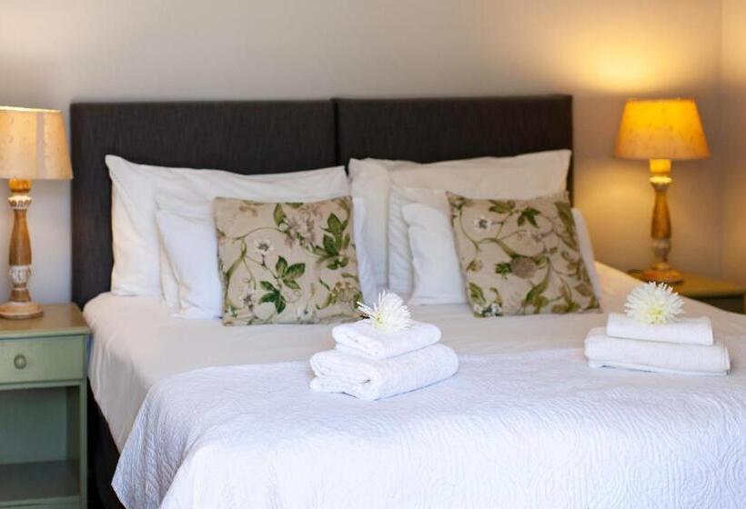 بنسيون Summerhill Guest Farm