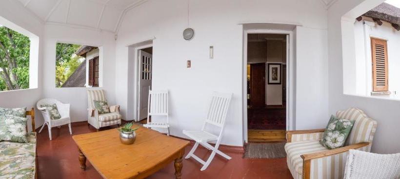 بنسيون Zonneweelde Guest House