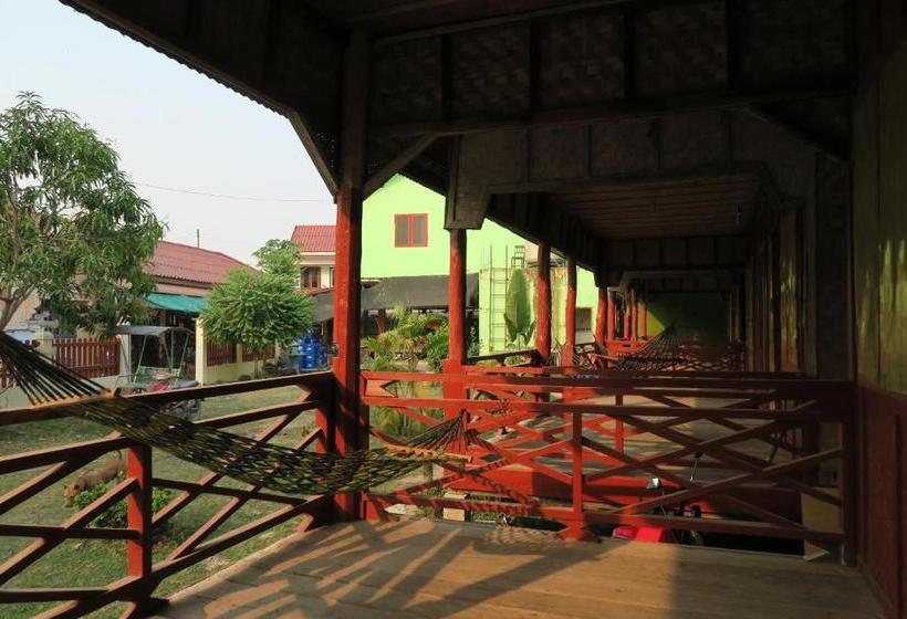 هتل Ning Ning Bungalow