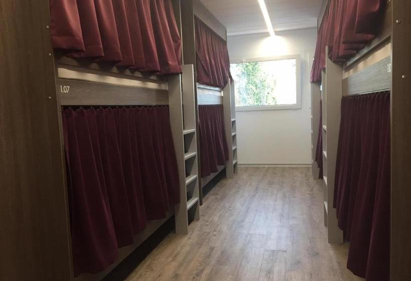 فندق صغير Auberge Du Guintzet