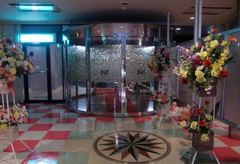 בית מלון כפרי Golf Nirasaki Inter