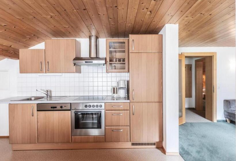 Отель Schrannenhof