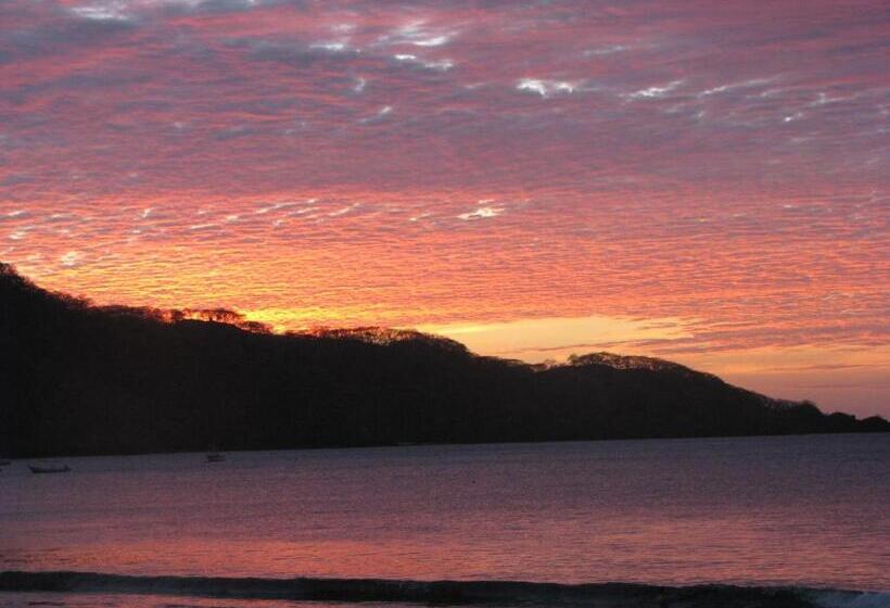 膳宿费 Congos Hostal Y Camping