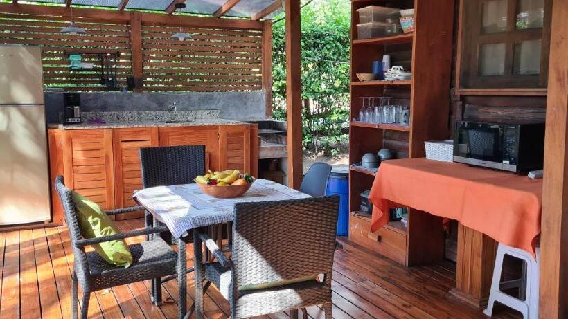膳宿费 Congos Hostal Y Camping