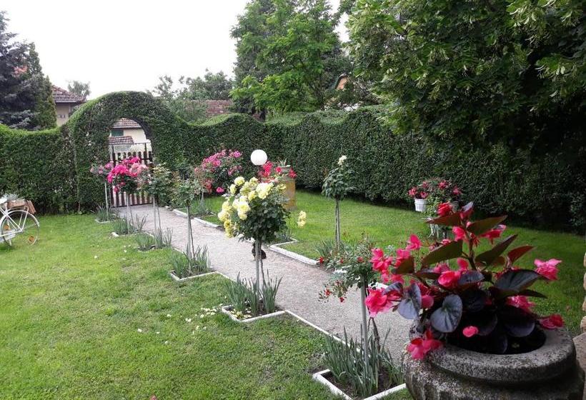 پانسیون Apartman I Sobe Nikolas