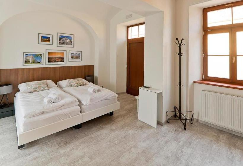 پانسیون Městský Penzion Mikulov