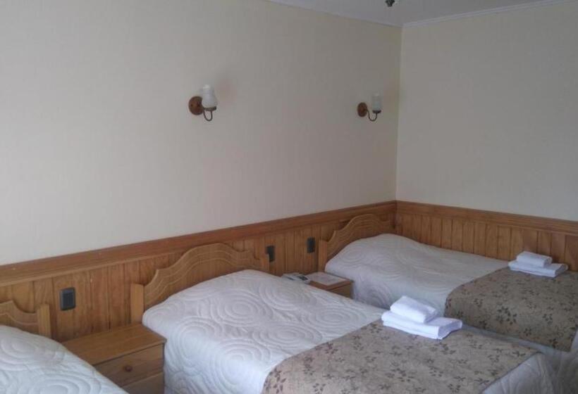 הוסטל Hostal Loreto Belen