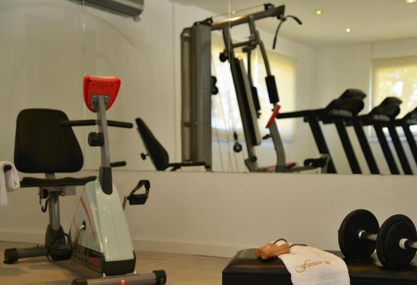 Farnese Apart & Spa   Farnese Apart Mar