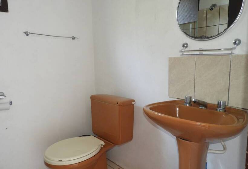 پانسیون Pousada Edelweiss