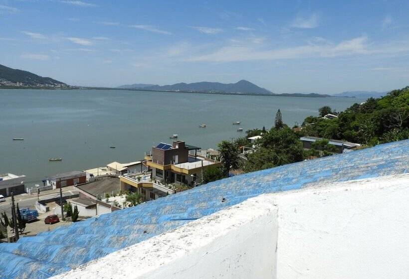 پانسیون Pousada Edelweiss