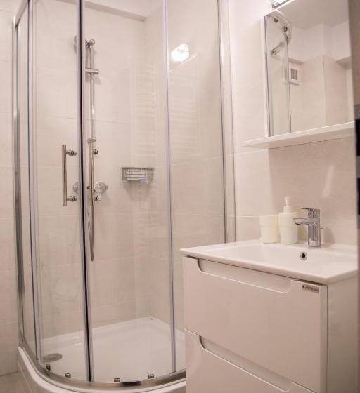 Crema Residence