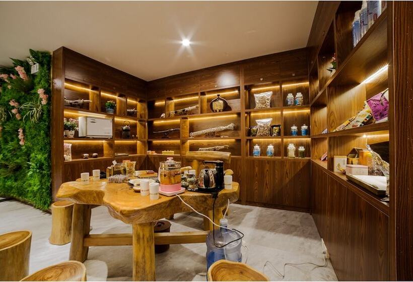 پانسیون Blossom Dynasty Inn