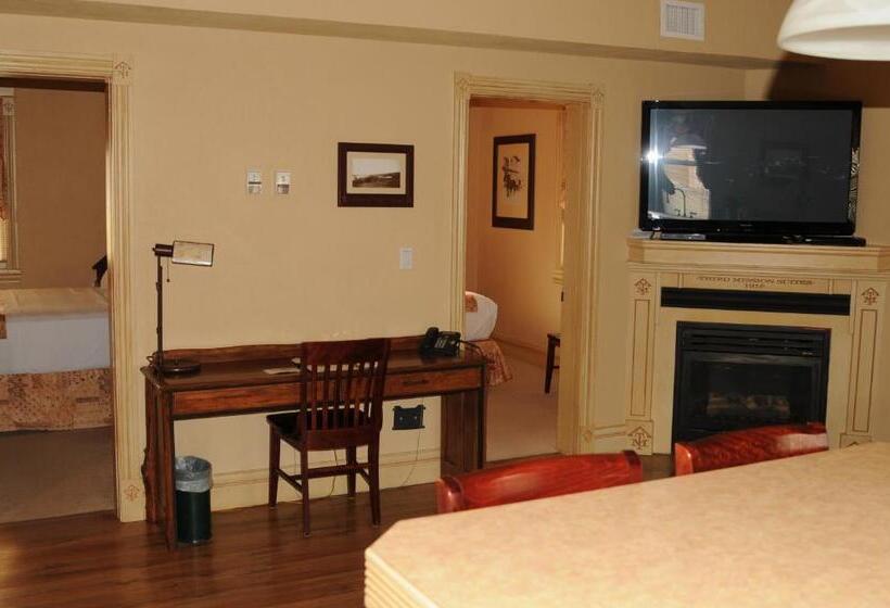 הוסטל Third Mission Heritage Suites