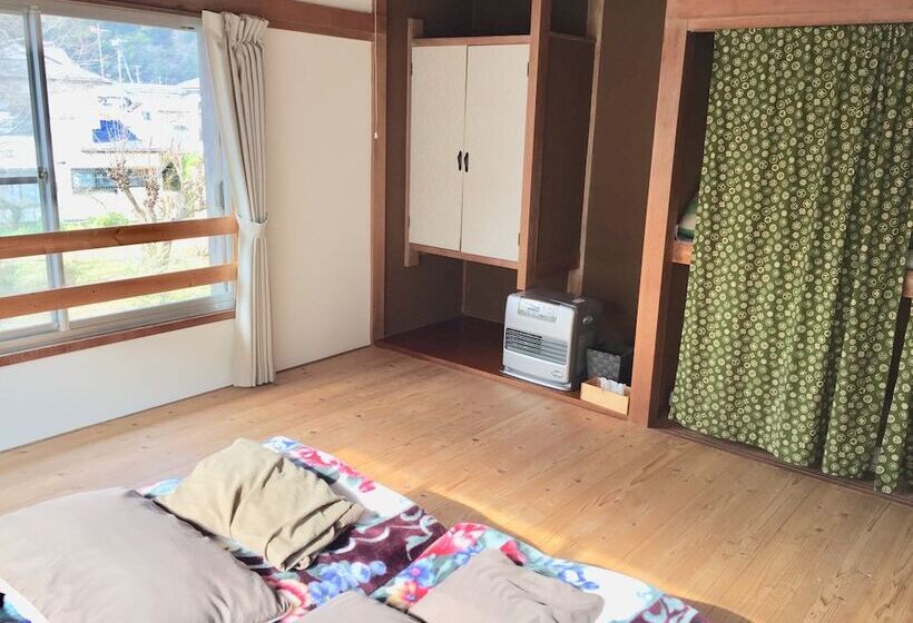 بنسيون Guest House Itokawa