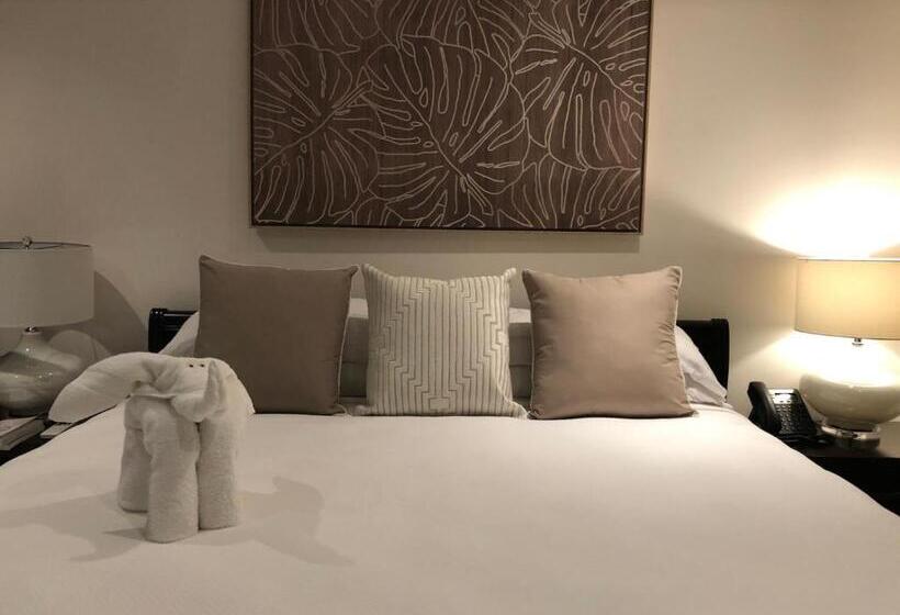 فندق 360 Splendor Del Pacifico Residences