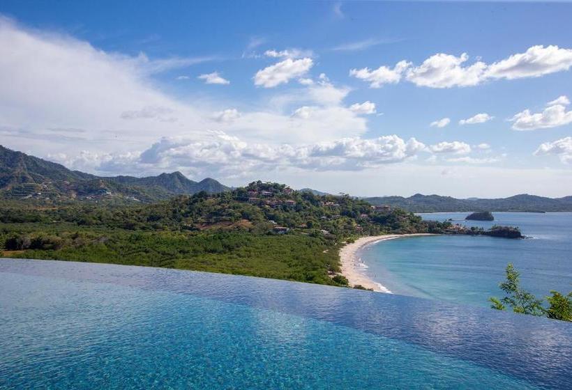 فندق 360 Splendor Del Pacifico Residences