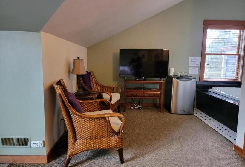 فندق صغير The Heron Inn And Day Spa