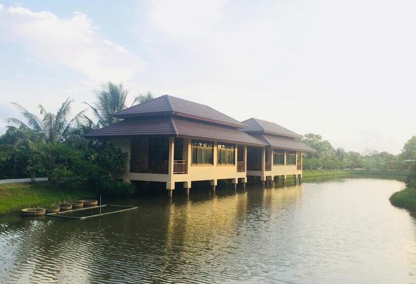 پانسیون Lantala Residence