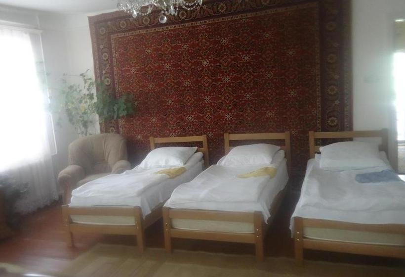 پانسیون Maka & Khato In Kazbegi
