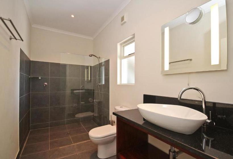 膳宿费 Montrose Guesthouse