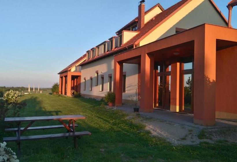 پانسیون Penzion Alma