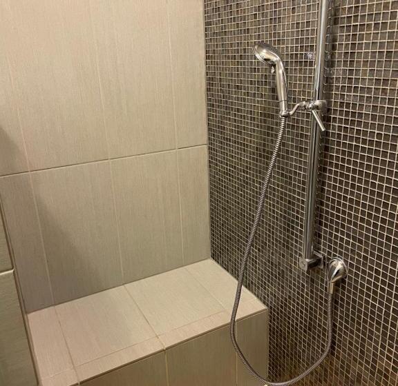 旅馆 Culpeper Center Suites