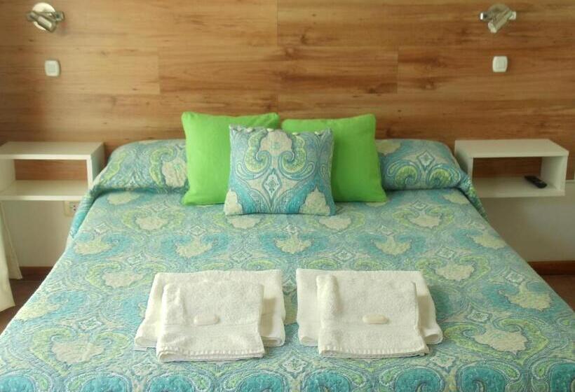 هاستل Dandy Suites